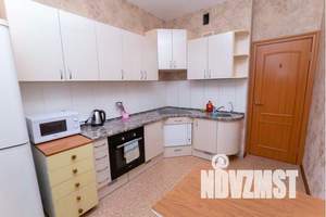 3-к квартира, посуточно, 64м2, 2/10 этаж