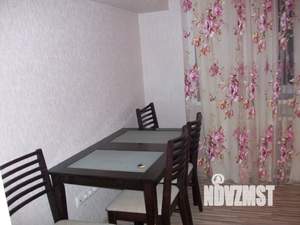 2-к квартира, посуточно, 65м2, 1/4 этаж