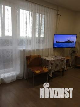 Студия квартира, посуточно, 31м2, 11/16 этаж