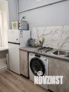 1-к квартира, посуточно, 30м2, 1/9 этаж