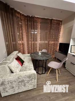 2-к квартира, посуточно, 60м2, 7/14 этаж