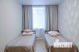 3-к квартира, посуточно, 57м2, 1/1 этаж