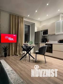 Студия квартира, посуточно, 41м2, 6/11 этаж