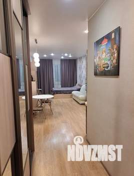 Студия квартира, посуточно, 32м2, 17/25 этаж