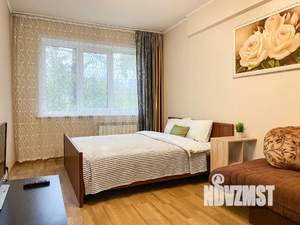 1-к квартира, посуточно, 30м2, 1/9 этаж