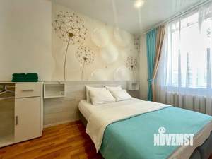 Студия квартира, посуточно, 30м2, 1/5 этаж