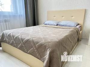 1-к квартира, посуточно, 49м2, 4/8 этаж