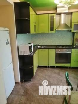 2-к квартира, посуточно, 45м2, 1/5 этаж