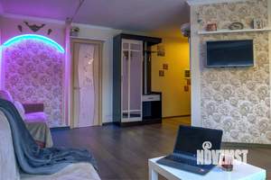 2-к квартира, посуточно, 44м2, 1/1 этаж