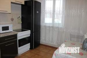 1-к квартира, посуточно, 40м2, 7/9 этаж