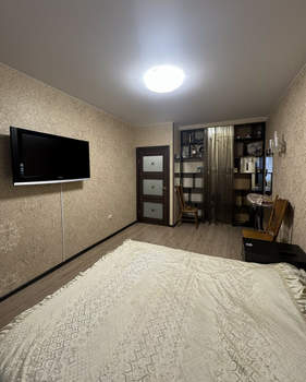 1-к квартира, на длительный срок, 45м2, 5/10 этаж