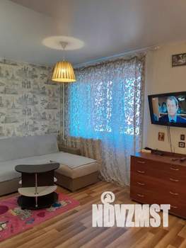 Студия квартира, посуточно, 34м2, 3/10 этаж