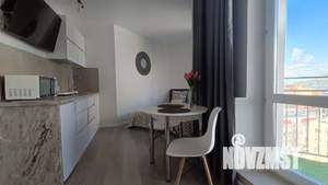 Студия квартира, посуточно, 27м2, 13/14 этаж