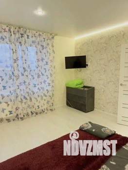 1-к квартира, посуточно, 38м2, 1/1 этаж