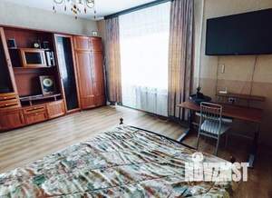 1-к квартира, посуточно, 42м2, 1/1 этаж