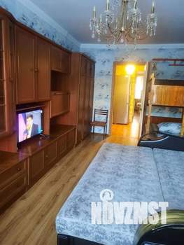 2-к квартира, посуточно, 50м2, 1/9 этаж