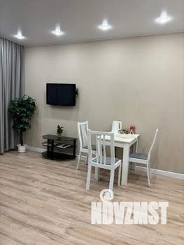 2-к квартира, посуточно, 40м2, 14/14 этаж