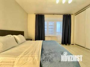 Студия квартира, посуточно, 36м2, 8/12 этаж