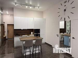 1-к квартира, посуточно, 55м2, 1/1 этаж