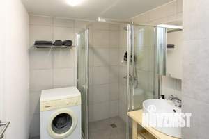 Студия квартира, посуточно, 28м2, 1/9 этаж