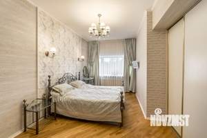 4-к квартира, вторичка, 159м2, 4/5 этаж