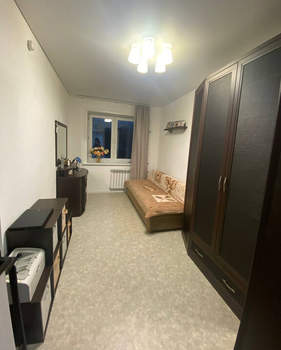 4-к квартира, вторичка, 87м2, 1/3 этаж