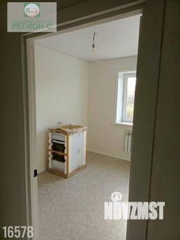 2-к квартира, вторичка, 42м2, 1/4 этаж