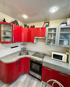 2-к квартира, вторичка, 47м2, 1/5 этаж