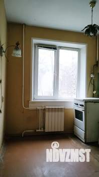 3-к квартира, вторичка, 61м2, 1/5 этаж