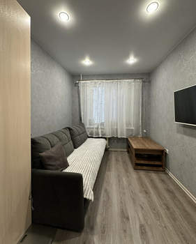 2-к квартира, вторичка, 43м2, 1/5 этаж