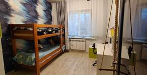 3-к квартира, вторичка, 64м2, 1/10 этаж