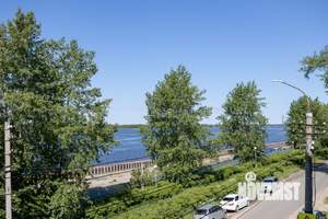 2-к квартира, вторичка, 55м2, 3/5 этаж