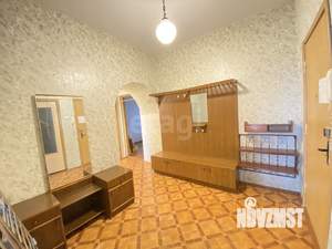 3-к квартира, вторичка, 63м2, 9/10 этаж