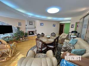 3-к квартира, вторичка, 113м2, 9/9 этаж