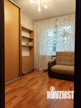 4-к квартира, вторичка, 61м2, 5/5 этаж