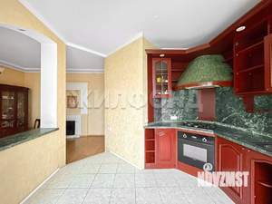 4-к квартира, вторичка, 92м2, 3/5 этаж