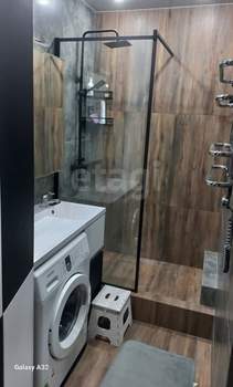 4-к квартира, вторичка, 120м2, 3/3 этаж