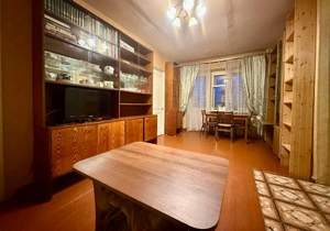 2-к квартира, вторичка, 42м2, 3/5 этаж