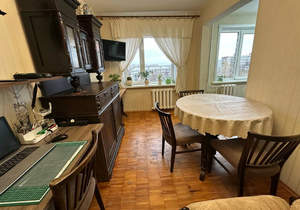 4-к квартира, вторичка, 77м2, 7/9 этаж