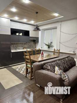 2-к квартира, вторичка, 68м2, 8/13 этаж