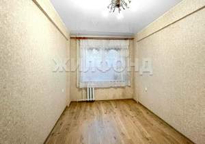 2-к квартира, вторичка, 42м2, 8/9 этаж