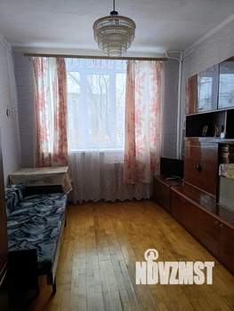 3-к квартира, вторичка, 50м2, 1/5 этаж