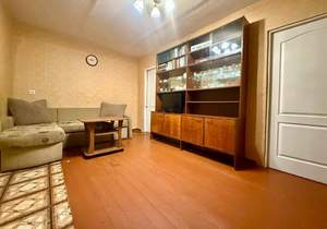 2-к квартира, вторичка, 42м2, 3/5 этаж