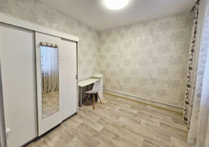 4-к квартира, вторичка, 90м2, 2/2 этаж