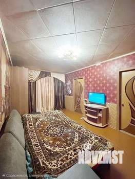 4-к квартира, вторичка, 62м2, 1/5 этаж
