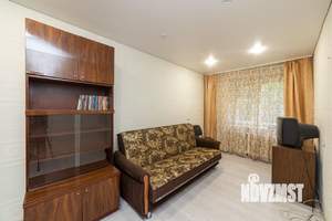 2-к квартира, вторичка, 45м2, 1/5 этаж