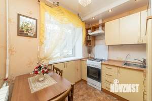 2-к квартира, вторичка, 44м2, 1/5 этаж