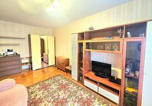 2-к квартира, вторичка, 50м2, 1/9 этаж