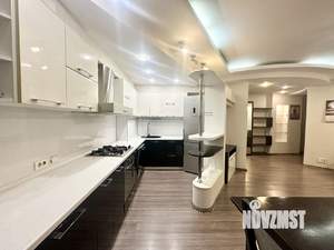 3-к квартира, вторичка, 64м2, 8/11 этаж