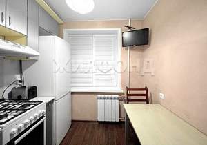 3-к квартира, вторичка, 62м2, 1/5 этаж